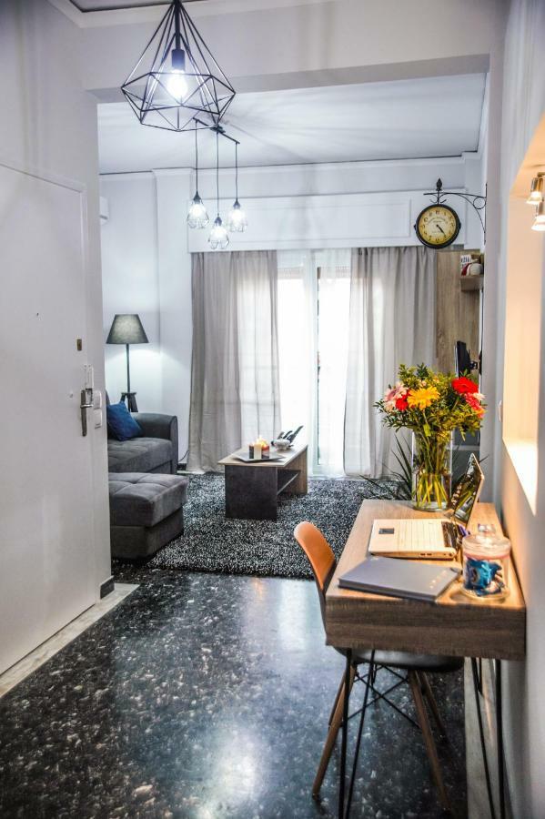 Luxury Apartment Near Acropolis! In The Heart Of Athens! Exterior photo